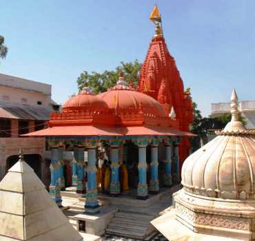 Prayers at the Brahma Temple